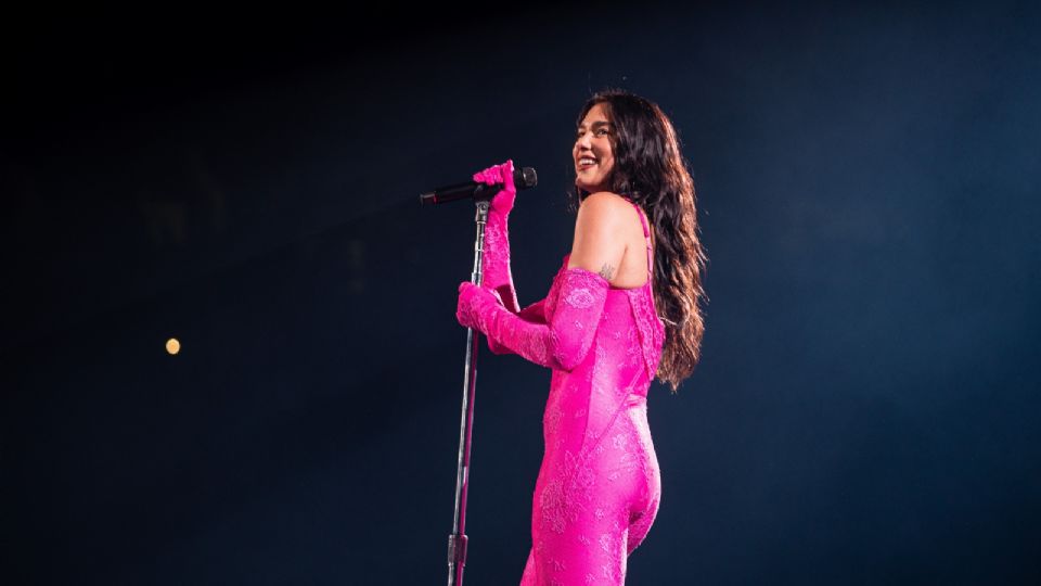 Cabello Rojo: ¿Qué significa la tendencia que sigue Belinda y Dua Lipa?