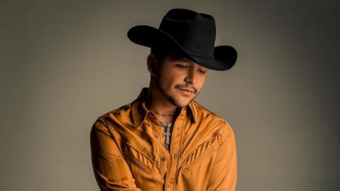 Christian Nodal lanza su propio tequila