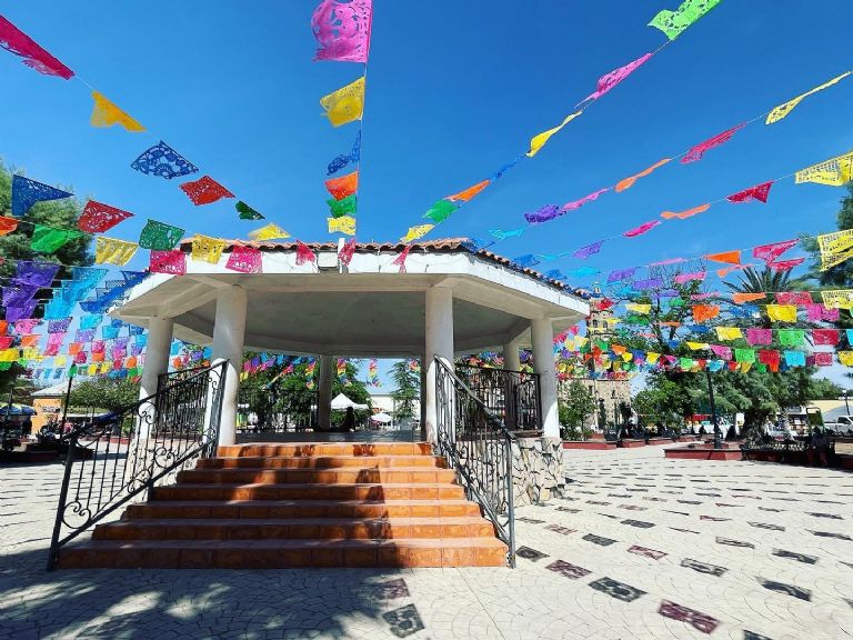 La Plaza Hidalgo es otro de los atractivos que hay en Melchor Múzquiz.