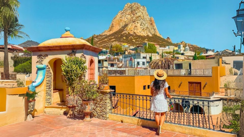 Bernal es el mejor Pueblo Mágico de Querétaro para recibir el Año Nuevo 2025.