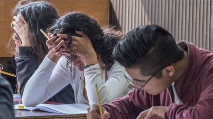IMCO: Lista de las 10 carreras con más estudiantes rechazados en México