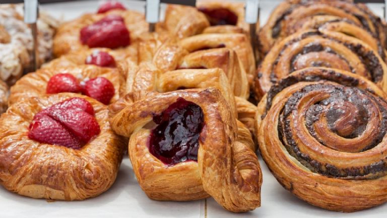 alimentos de pasteleria con alto contenido de azucar