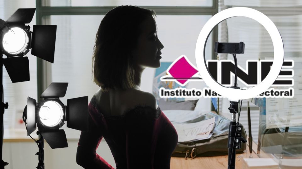 Influencer que llevó sus luces para tomarse su fotografía del INE.