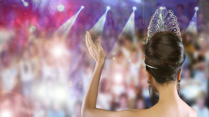 Lupita Jones y Ximena felicitan a Fátima Bosch tras su triunfo en Miss Universo 2025