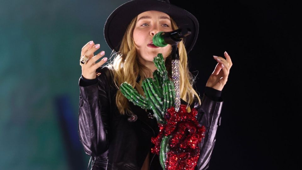 ¿Belinda le dedicó una canción a Nodal? Aseguran que el tema 'Cactus' es para el