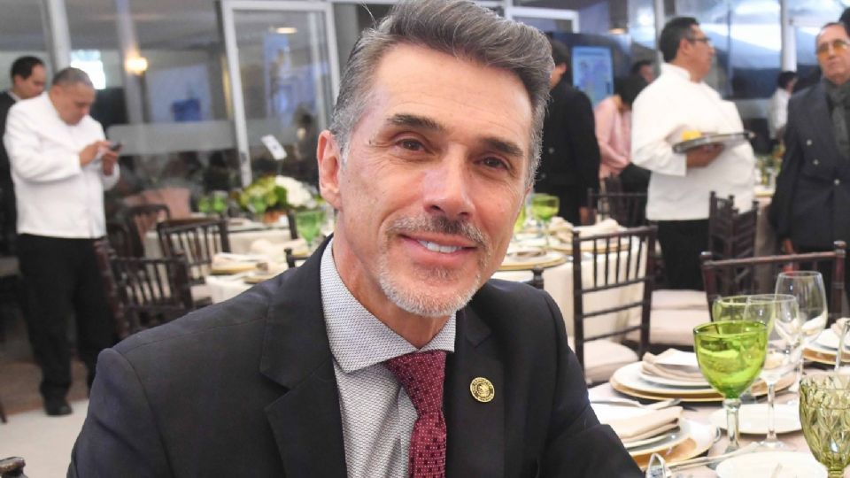 Sergio Mayer planea abrir una cuenta en la plataforma de contenido exclusivo Only Fans