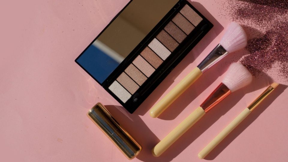 Nueva tendencia de maquillaje en tiktok podría poner en riesgo a niñas pequeñas