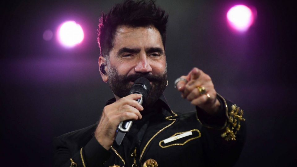 Alejandro Fernández sorprende a internautas con su gran parecido a Vicente Fernández