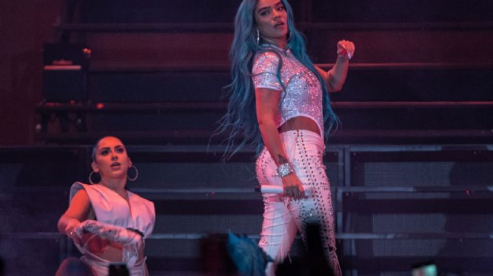 Karol G, es la creadora del estilo coquette y esta foto lo demuestra