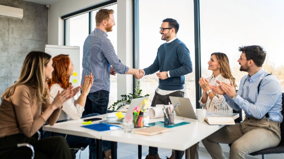 ¿Buscas trabajo? Vacantes en Canadá para mexicanos, sueldo de 60 mil pesos; requisitos