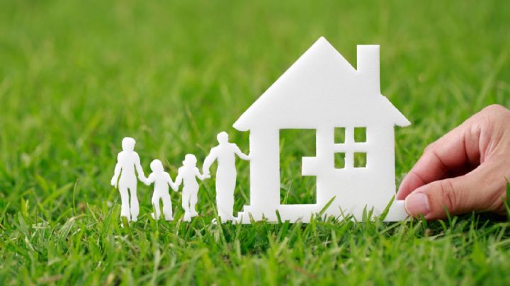 Brad Pitt le arrebata propiedad de 30MDD a su ex Angelina Jolie