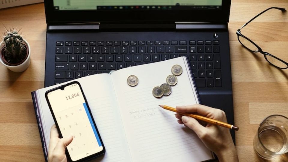 Cómo mejorar tu historial crediticio en el Buró de Crédito.