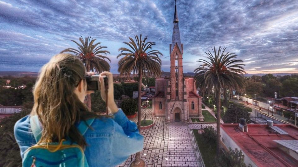 Este pequeño pueblo, a solo tres horas de la capital, ofrece a los visitantes una experiencia auténtica con un presupuesto accesible, ideal para familias y viajeros