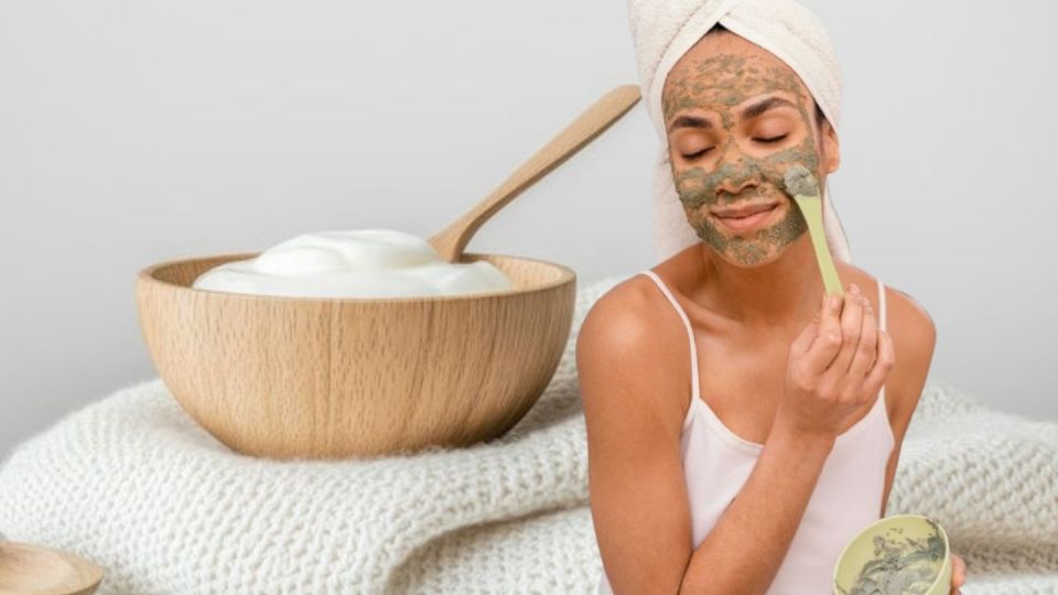 La combinación de avena y yogur representa una opción sencilla, natural y económica que puedes integrar a tu rutina facial.