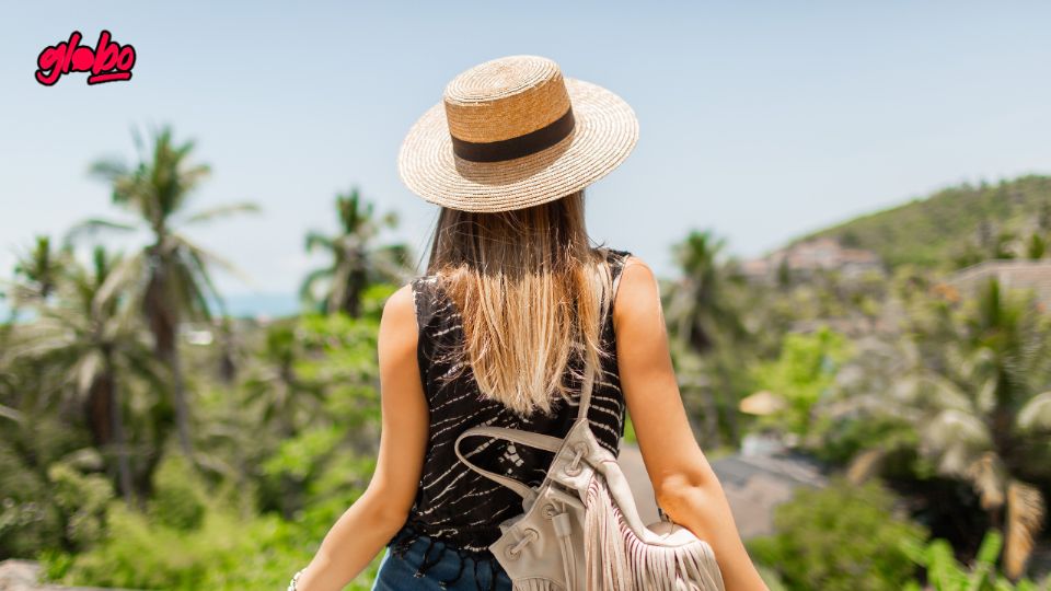 Las coloridas calles de este pueblo mágico de Veracruz se entrelazan armoniosamente con su impresionante entorno natural.