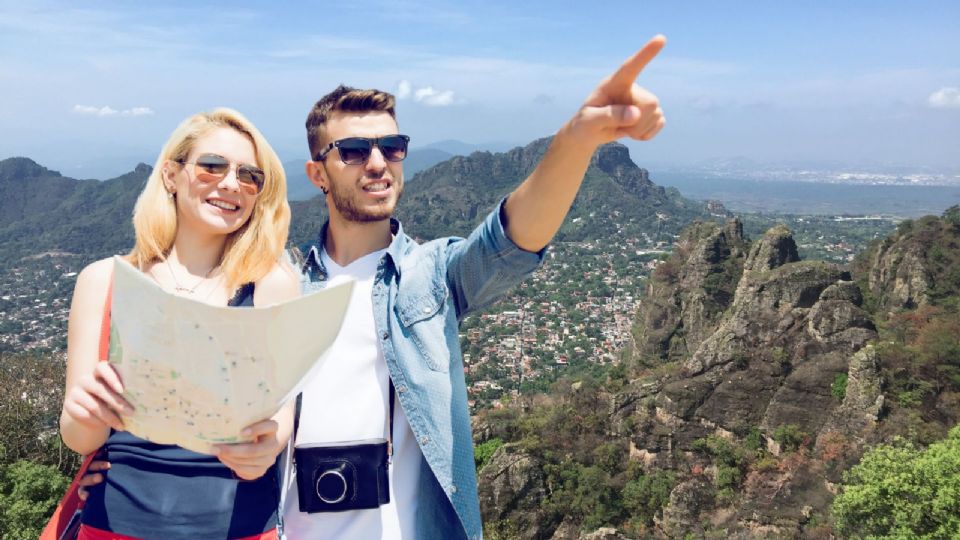 Situado en el corazón de Morelos, el pueblo mágico Tepoztlán conserva su misticismo a través de los siglos, siendo un destino clave para los amantes de lo natural.