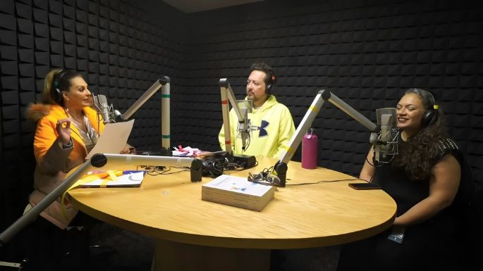 ¡Revoluciona Tu Bolsillo: 7 Hábitos para Ahorrar en 2026 Según Jessica Vázquez!